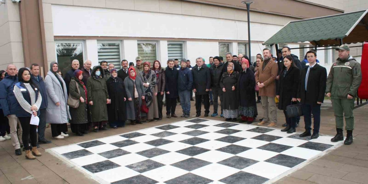 Bozüyük’te Danışanlar Fidan Dikti