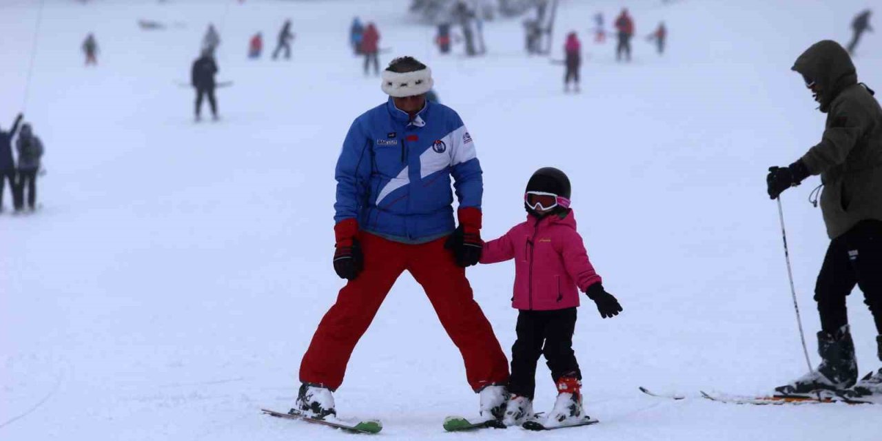 Yılbaşı Öncesi Pistler Doldu Taştı