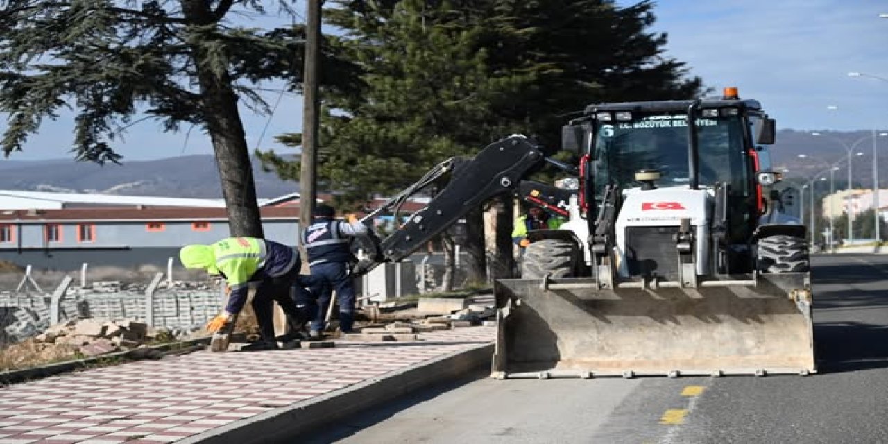 Bozüyük'te Kaldırım Düzenleme Çalışmaları