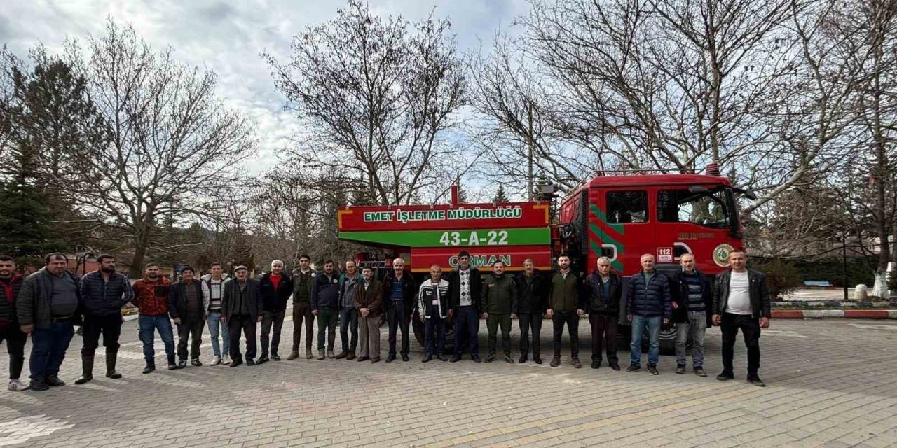 332 Köyde 4 Bin 114 Vatandaşa "Orman Yangınları İle Mücadele Yöntemleri" Konulu Eğitim