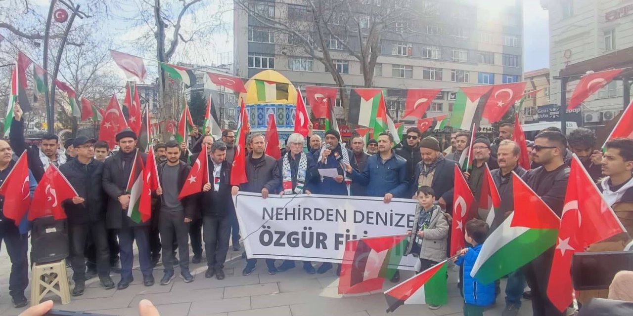 Gazze İçin Protesto: "İşgale Ve Zulme Son Verilsin"