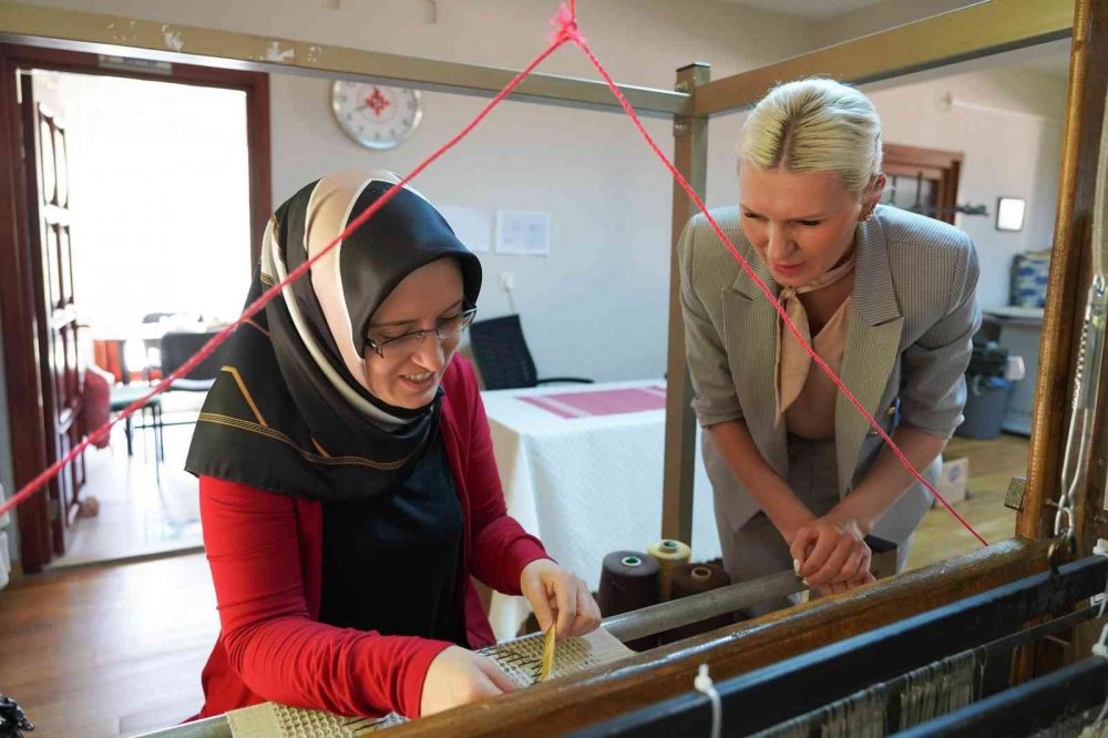 Kadın Girişimi Ve İşletme Kooperatifinde Kadınlarla Bir Araya Geldi