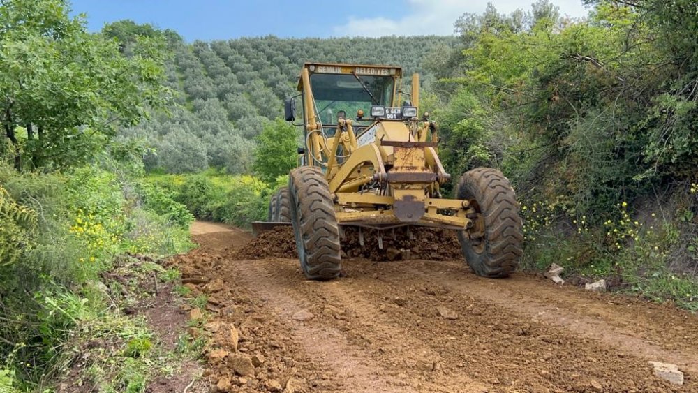 Çiftçilere arazi yolu desteği