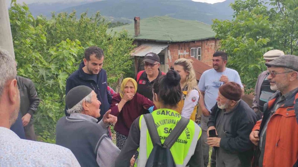 90 yaşındaki kadın ormanlık alanda bulundu