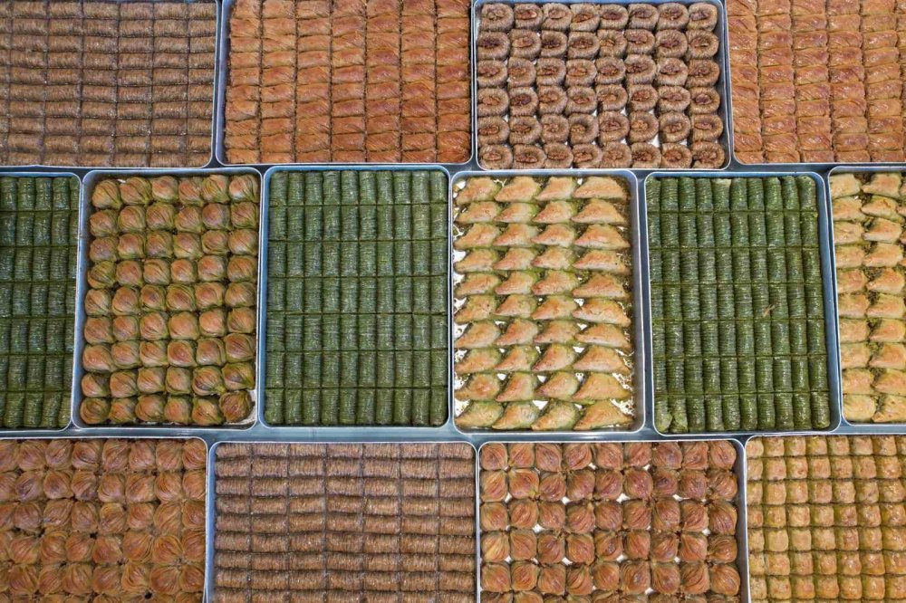 Baklava yerine şerbete para vermeyin