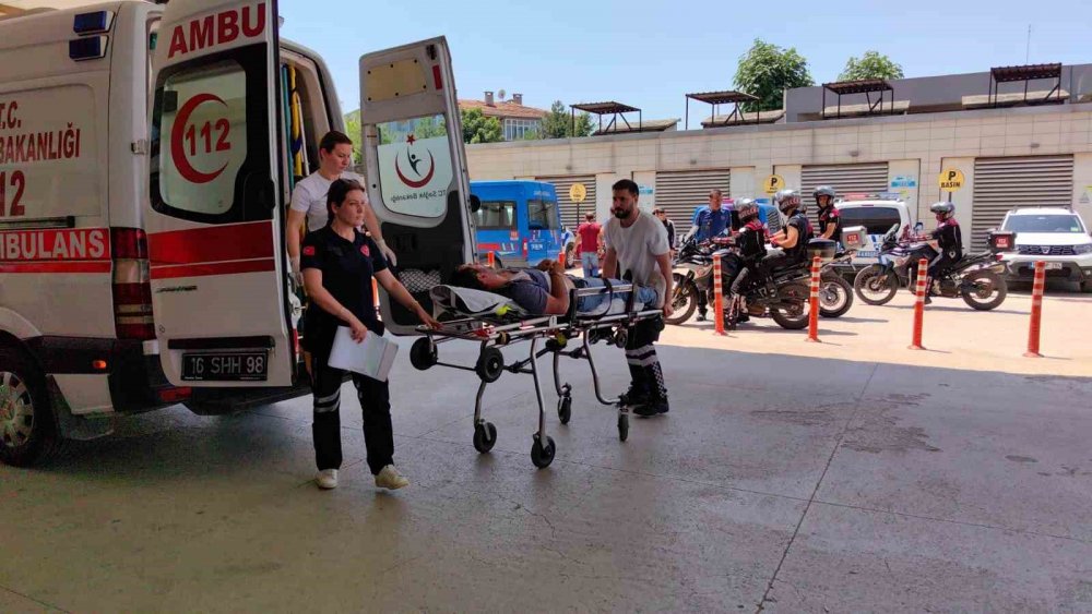 Akrabalar arasında kavga: 3’ü polis 6 yaralı