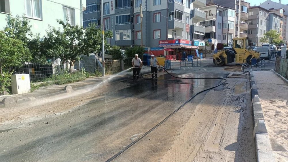 Sokaklarda bayram sonrası temizliK