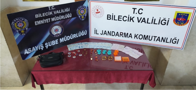 polisim-dedi-vatandasi-dolandirdi.jpg