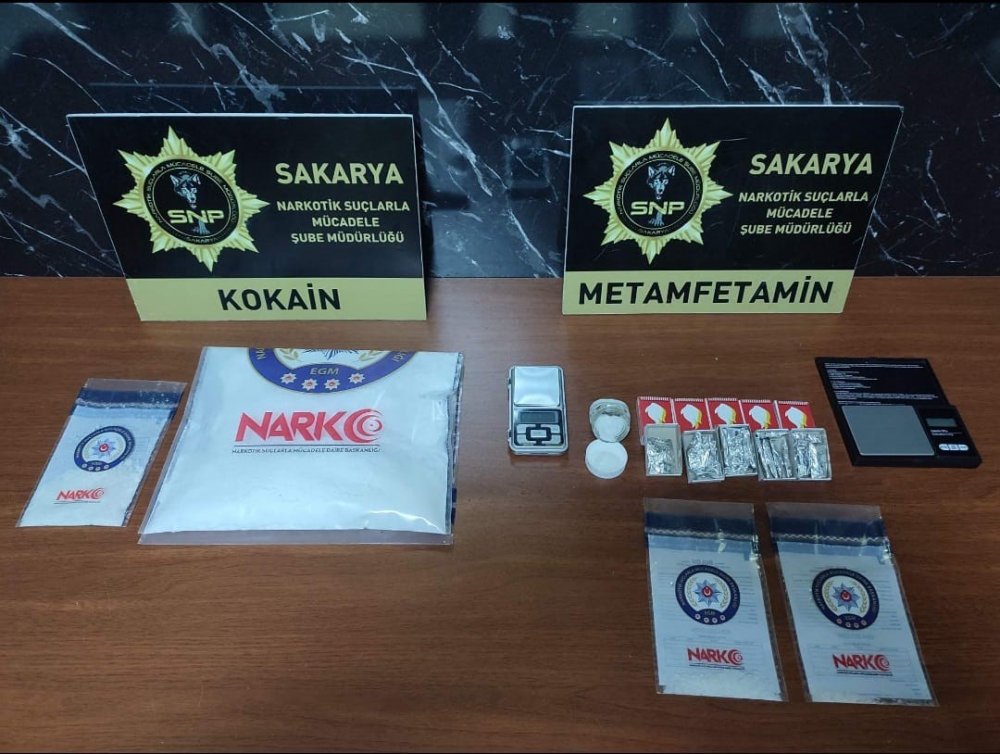 Onlarca Paket Uyuşturucu Ele Geçirdi