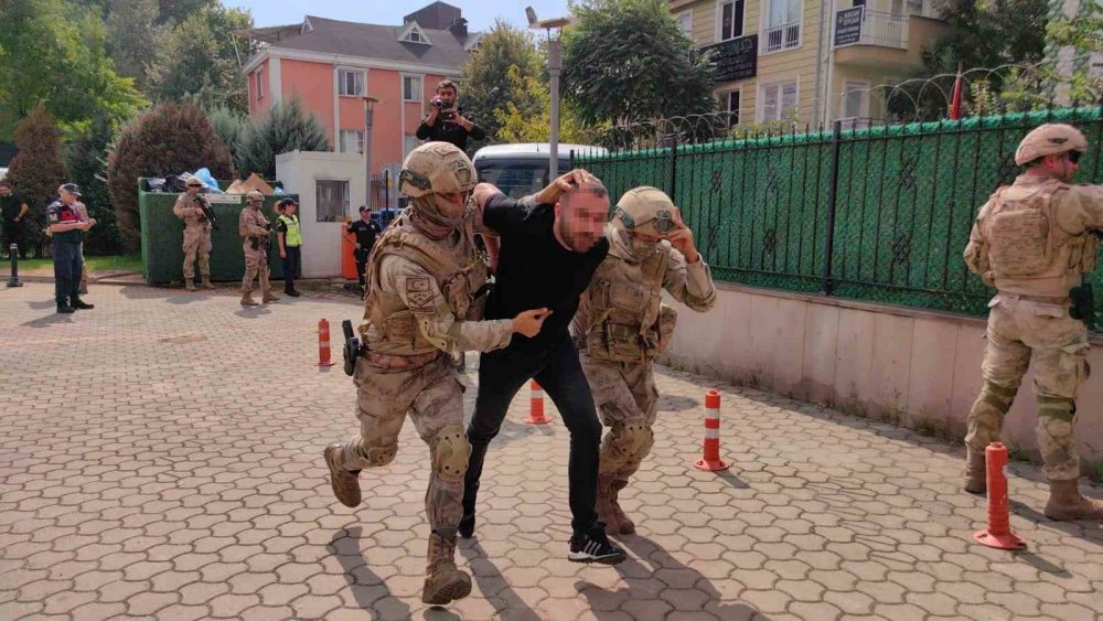 Terkinler çetesi üyeleri adliyeye böyle getirildi