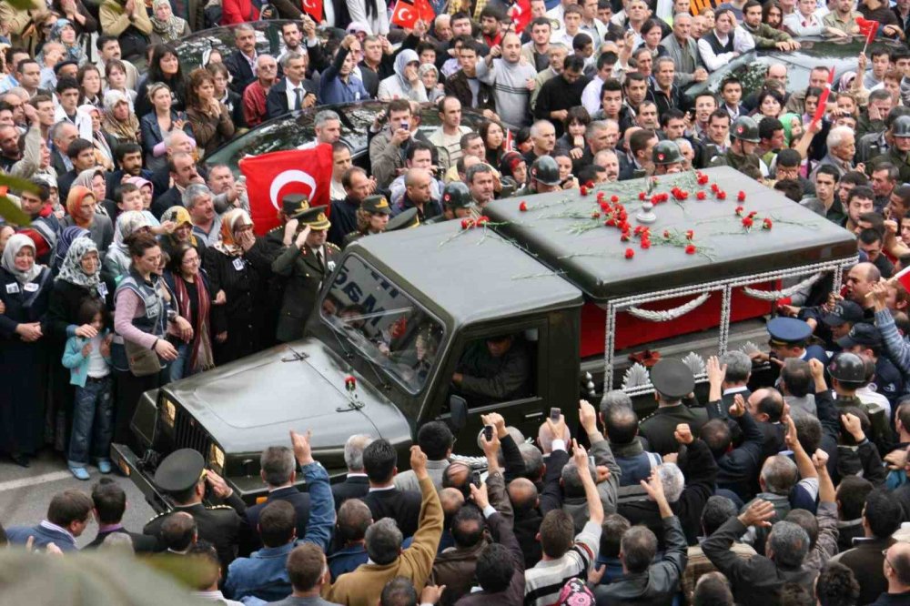 Müjdeli Haberi Vermek İçin Sabaha Kadar Uyumadı