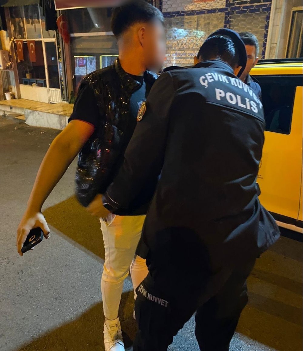 Suçlular Polisin Şok Asayiş Uygulamalarından Kaçamıyor