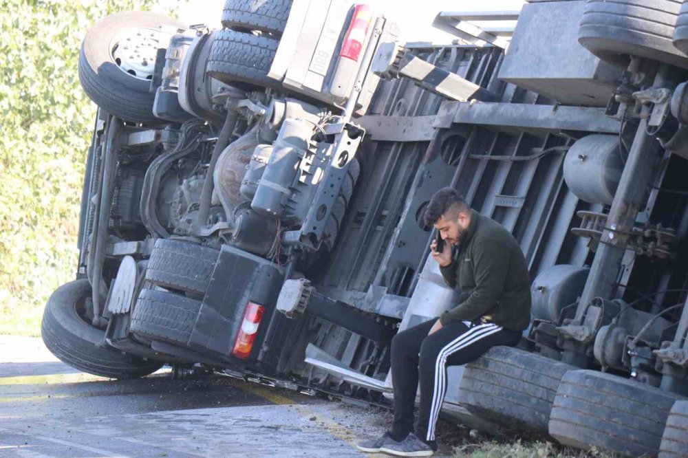 800 Kilometre Yol Geldi, Hedefine 20 Kilometre Kala Kaza Yaptı