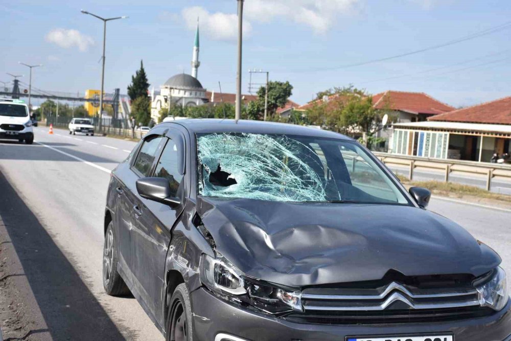 Otomobilin Çarptığı Yaya Hayatını Kaybetti