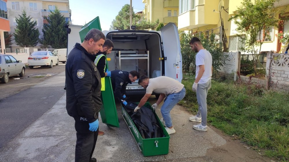 Kendisinden Haber Alınmayan Adam Evinde Ölü Bulundu