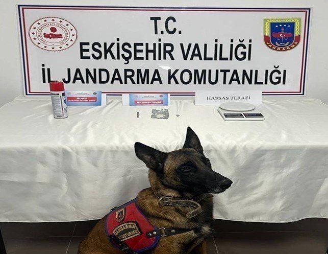 Jandarma Ekiplerinden 8 Ayrı Uyuşturucu Operasyonu