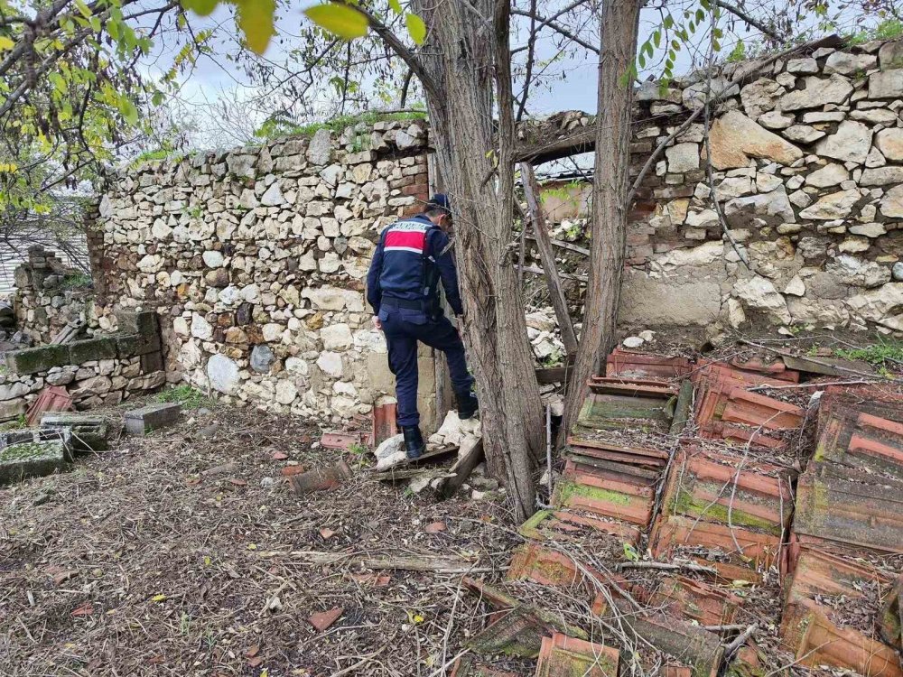 Jandarmadan Huzur Operasyonu 49 Gözaltı