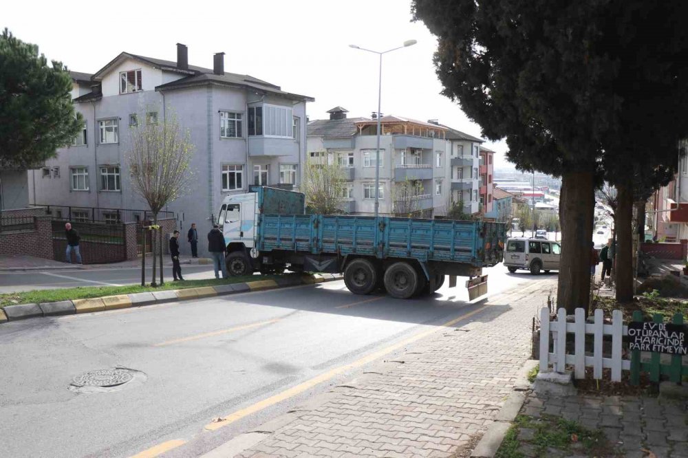 Şoförün Refleksi Faciayı Önledi