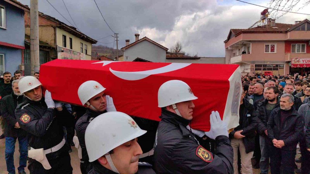 Cumhurbaşkanlığı Koruma Görevlisi Polis Son Yolculuğa Uğurlandı