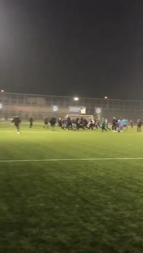 Futbol Turnuvası Boks Maçına Döndü!