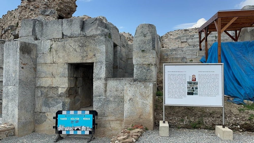 1800 Yıllık İznik Roma Tiyatrosu Turizme Kazandırıldı