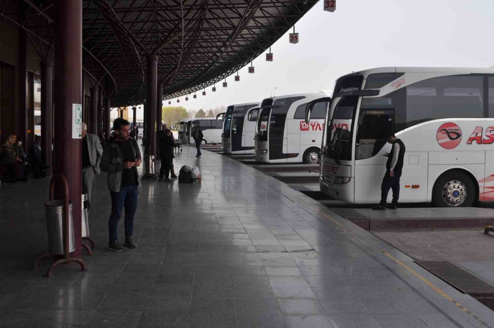 Sanal Biletlerdeki Yüksek Komisyon Oranı Yazıhanecilerin Tepkisini Çekti