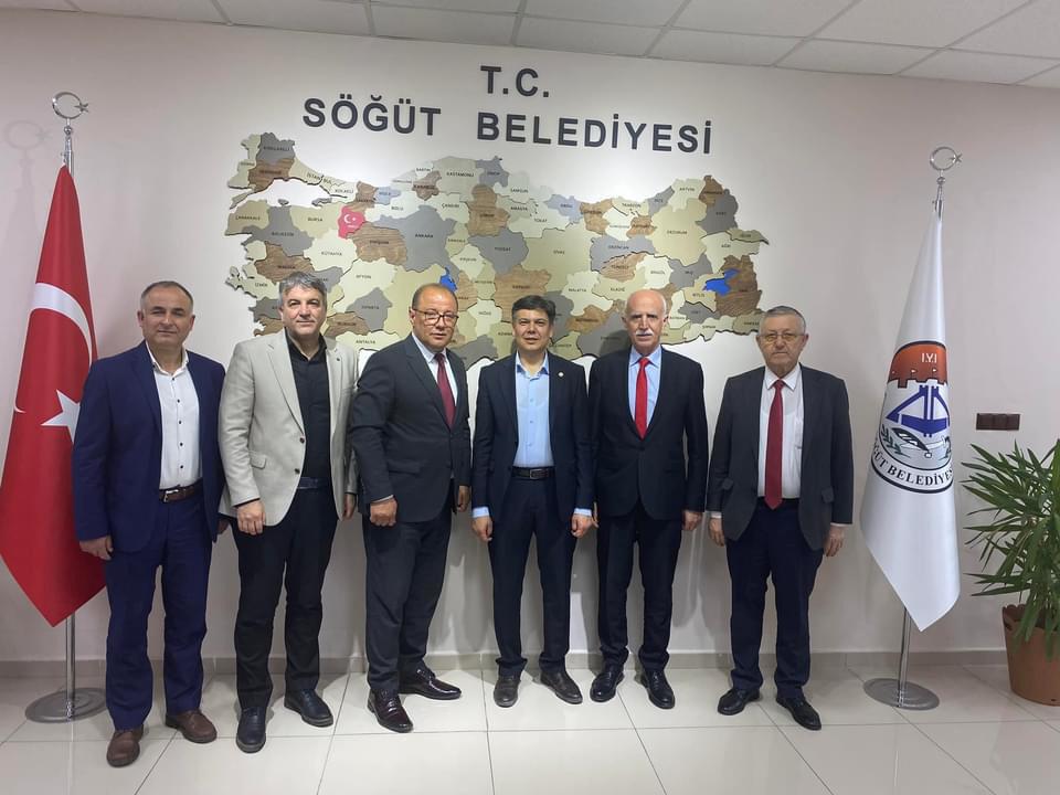 kocaeli-bilecikliler-derneginden-baskanlara-ziyaret2.jpg