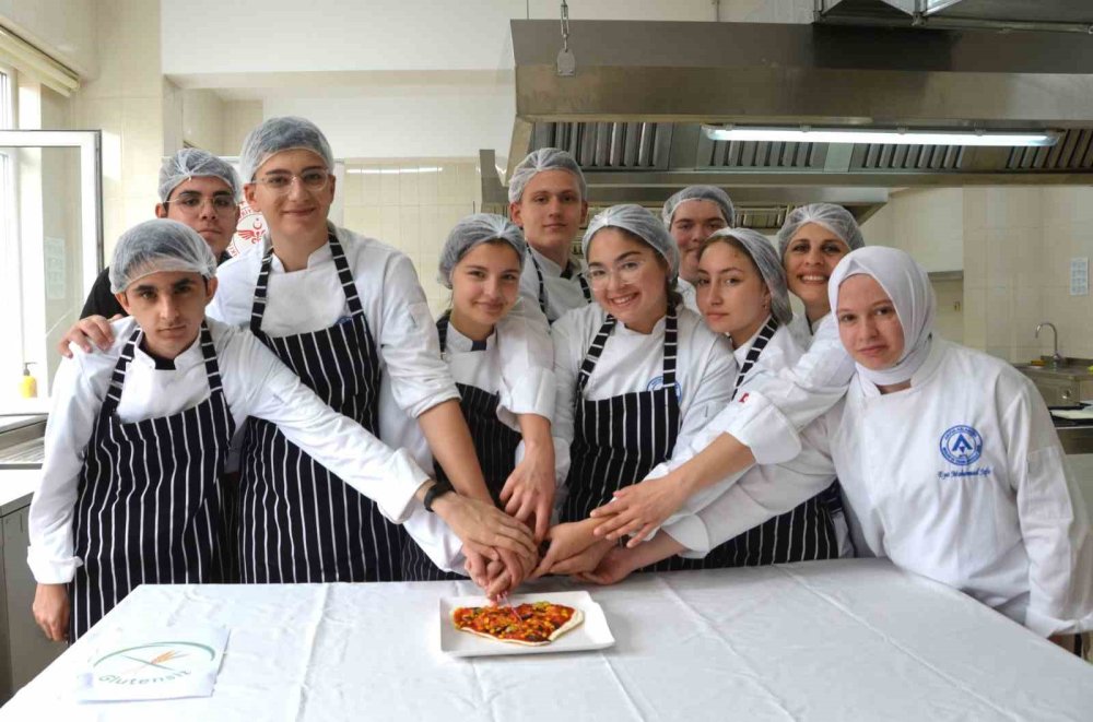 Çölyak’lı Öğrencilere Glütensiz Pizza