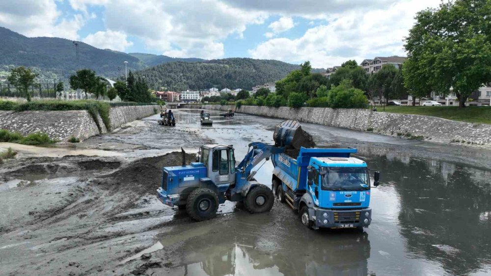 Derelere Yaz Temizliği