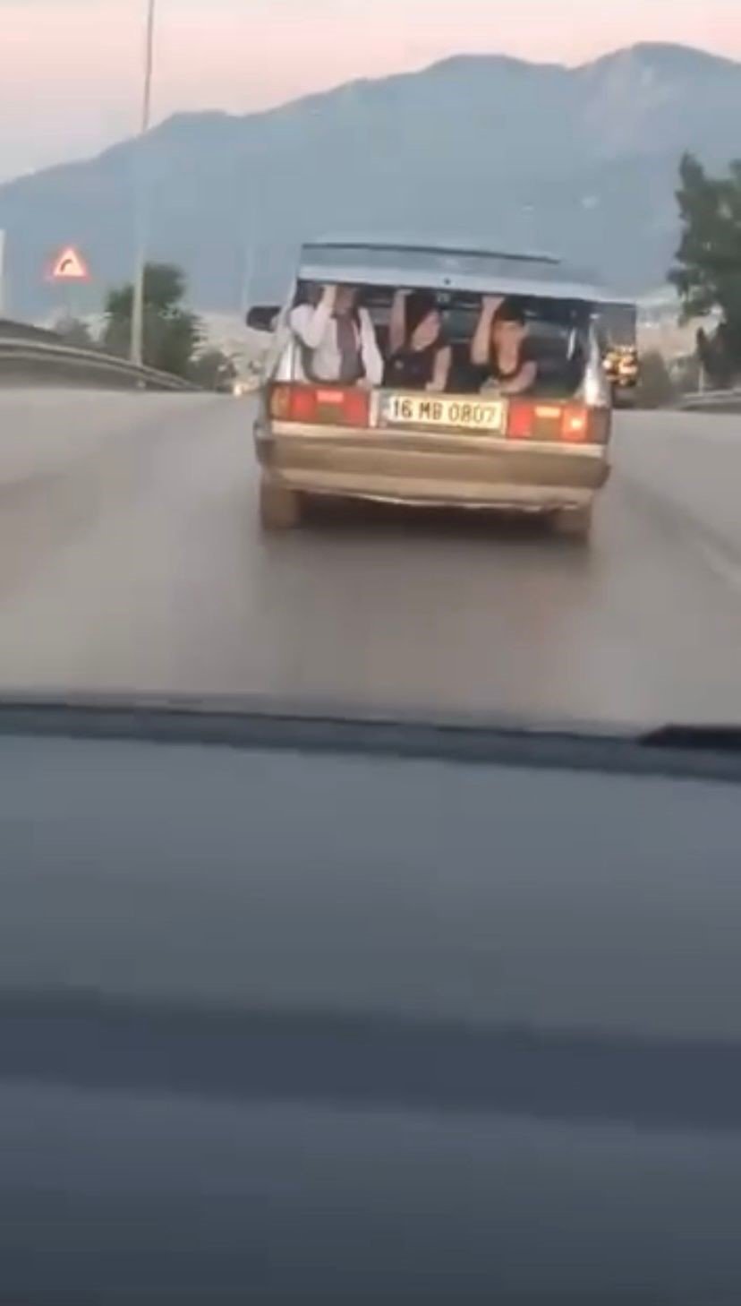 Trafikte Tehlikeli Yolculuk