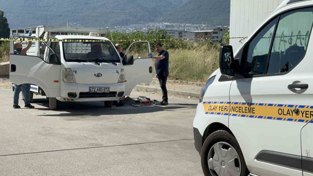 Bursa’da Para Yüzünden Husumetli Olduğu Kişiyi Vurdu