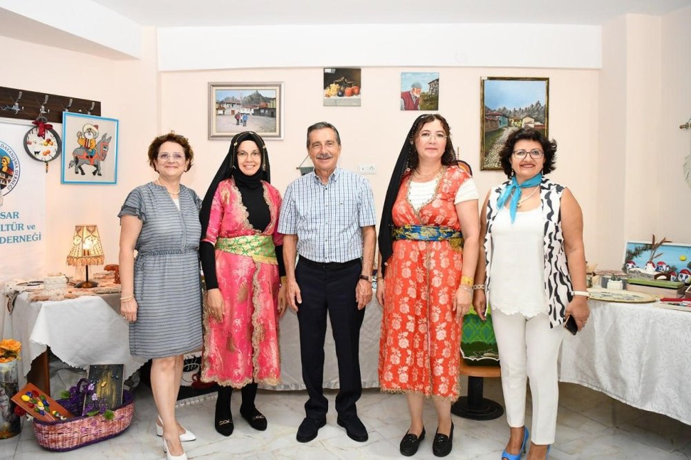 ’El Emeği Ve Göz Nuru Sergisi’ Yoğun İlgi Gördü