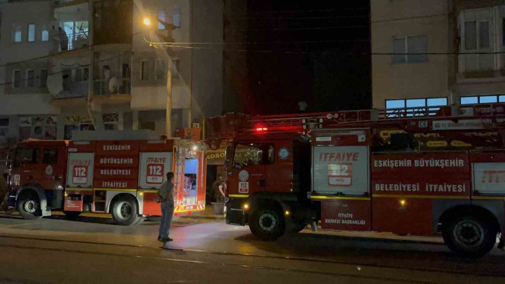 Restoranda Çıkan Baca Yangını Kısa Sürede Söndürüldü