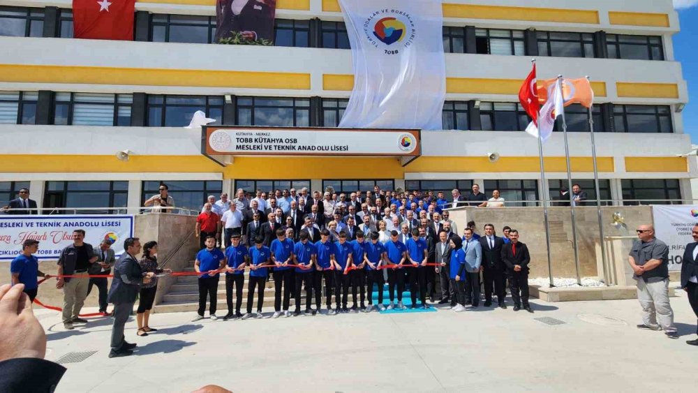 Kütahya Osb Mesleki Ve Teknik Anadolu Lisesi Eğitim Öğretime Açıldı