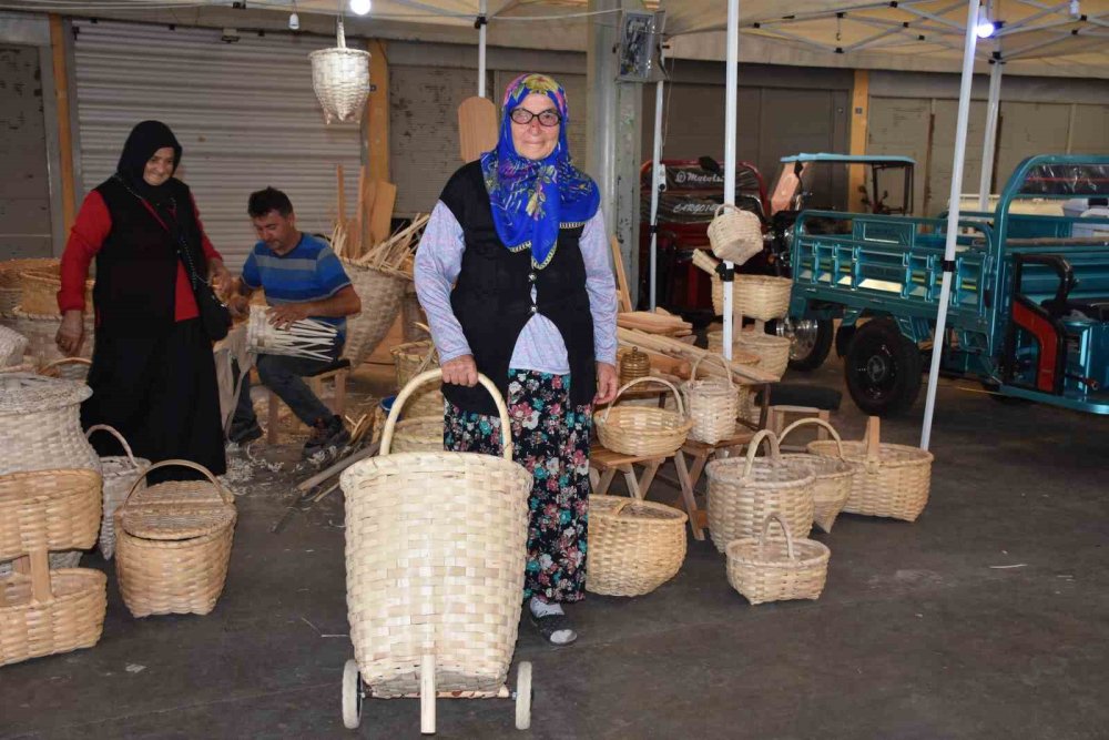 Dede Ve Babasından Öğrendiği Mesleğini 40 Yıldır Sürdürüyor