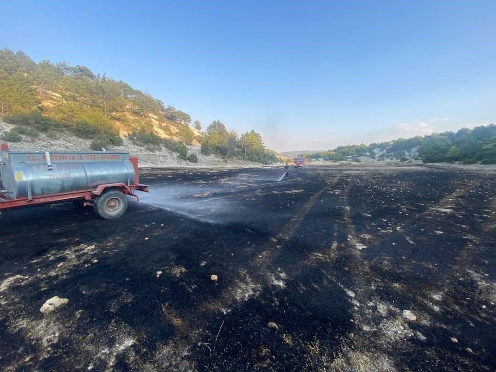 Tarla Sahibinin Gösterdiği Hassasiyet Orman Yangınını Önledi