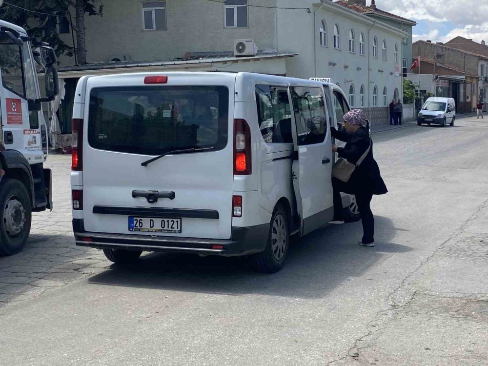 Dolmuş Şoförleri Güzergah Değişikliğinden Memnun