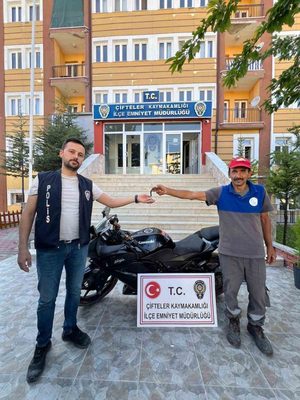 Çalıntı Motosiklet Sahibine Teslim Edildi