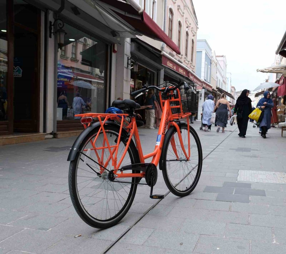 Turuncu Bisikletlere Yoğun İlgi