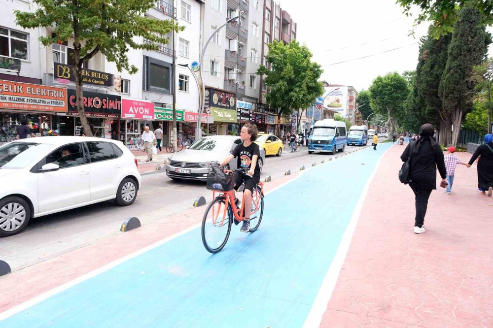 Turuncu Bisikletlere Yoğun İlgi