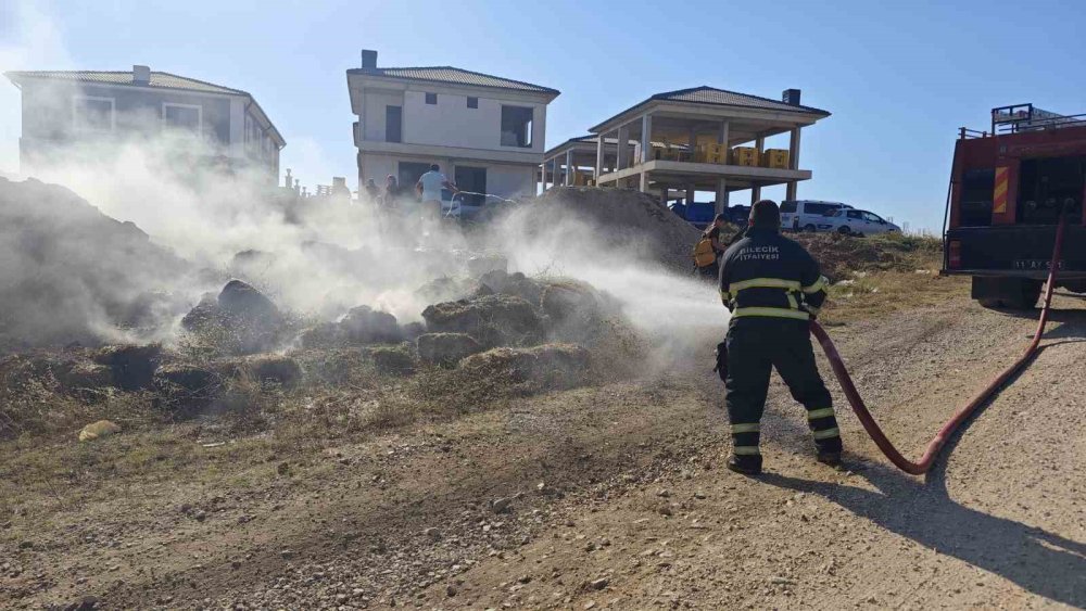 Bilecik’te Çıkan Saman Yangını Kısa Sürede Söndürüldü