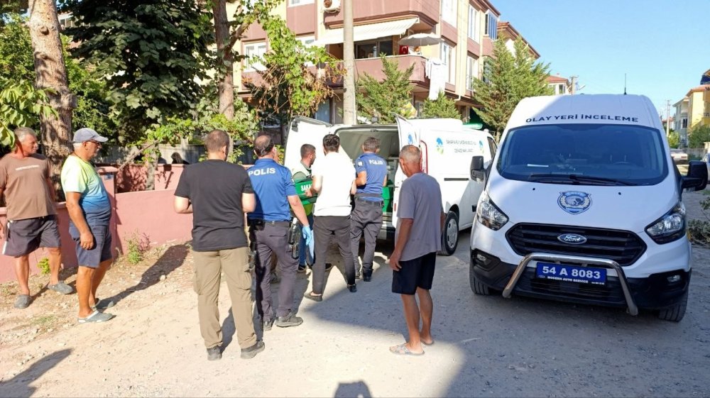 Kendisinden Haber Alınamayan 70 Yalındaki Kadın Evinde Ölü Bulundu