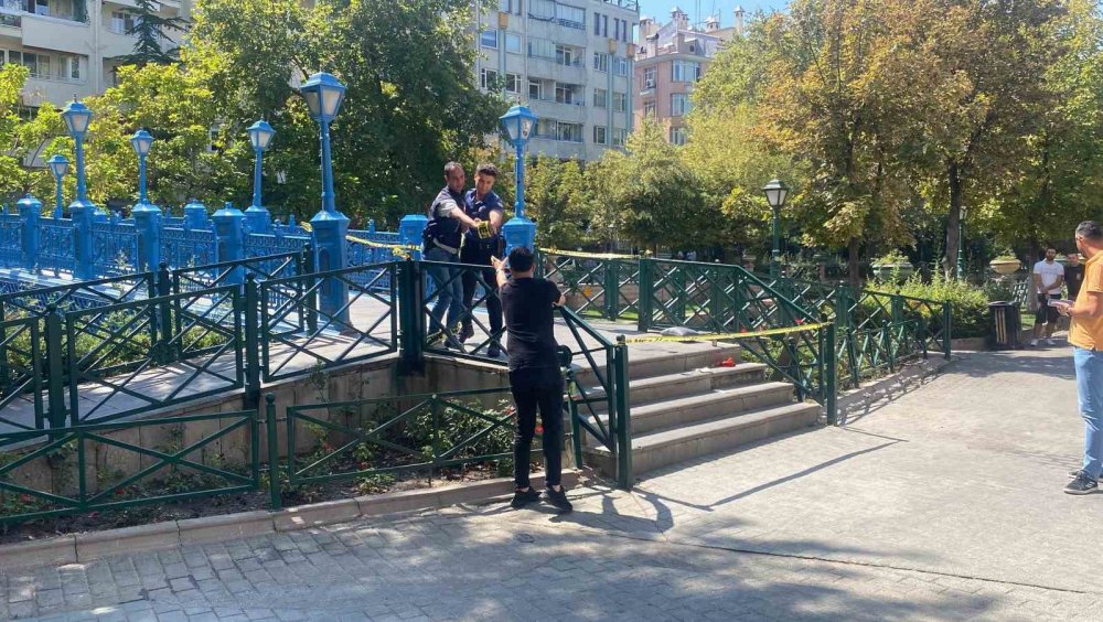 Arkadaşını Bacağından Vurup Kaçan Şahıs Kıskıvrak Yakalandı