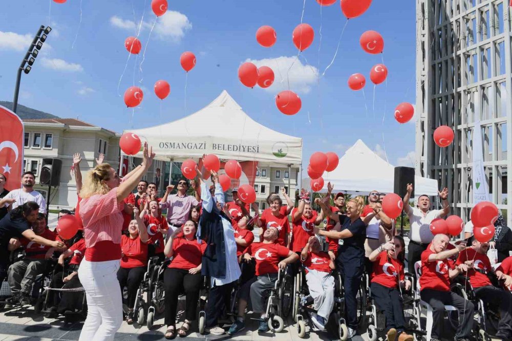 Engelli Bireyler 30 Ağustos Zafer Bayramını Coşkuyla Kutladı