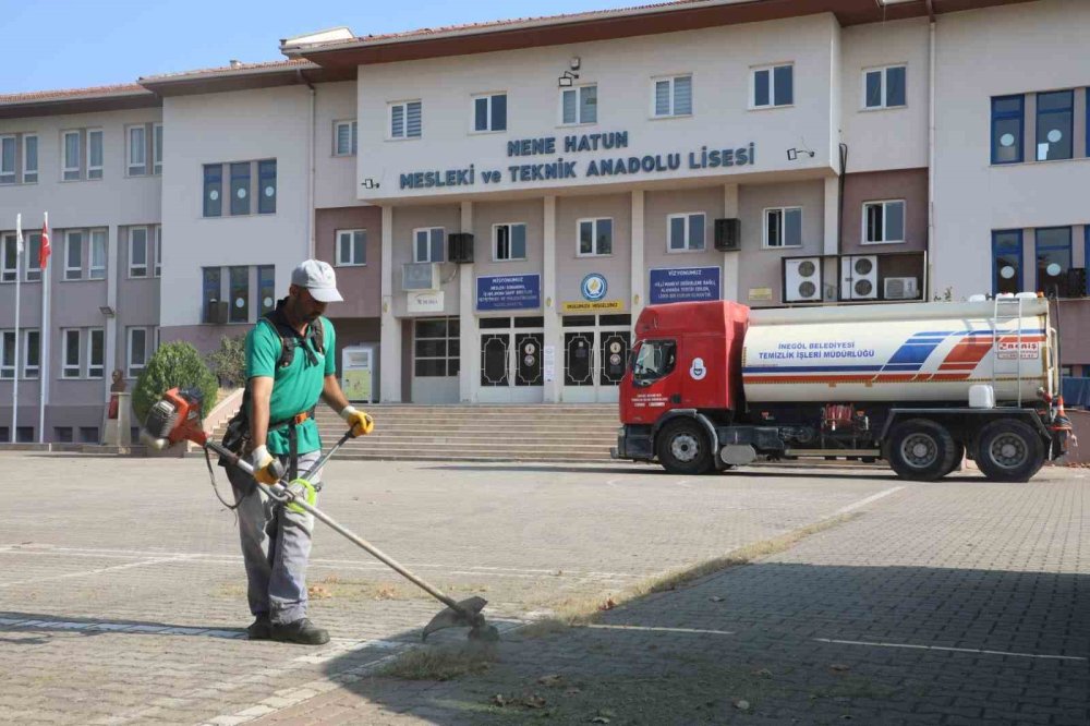 Okullar Yeni Eğitim Öğretim Yılına Hazırlanıyor