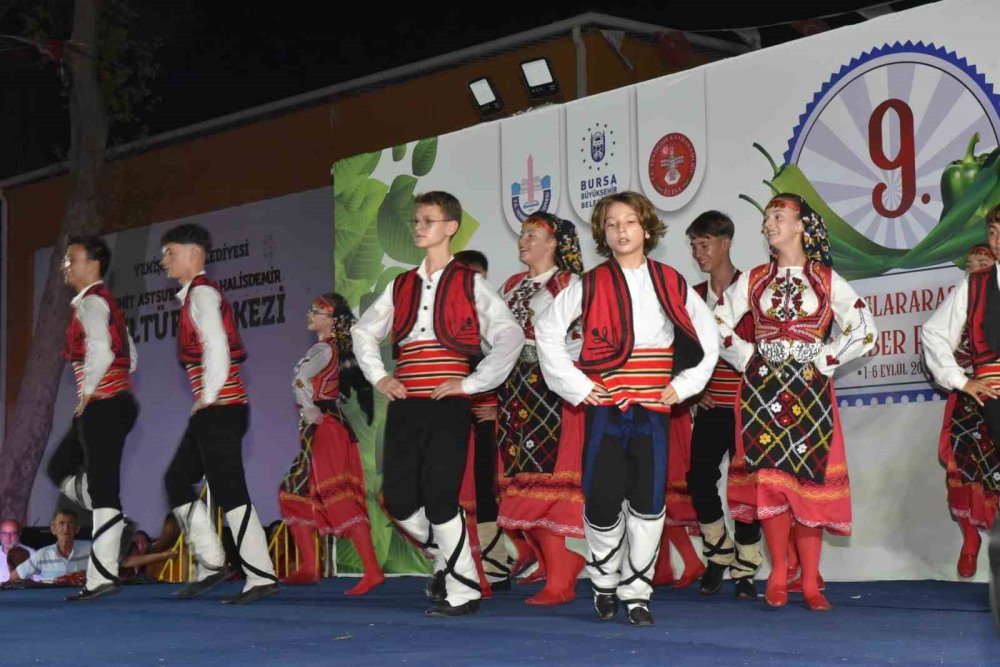 Altın Biber Festivali’nde Folklör Şöleni Yaşandı