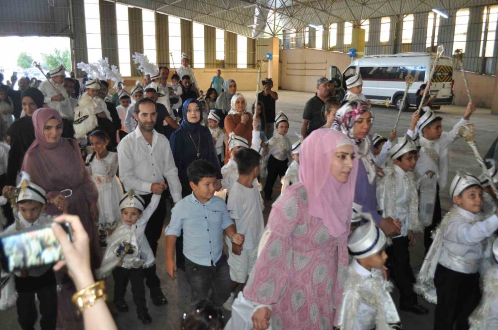 105 Çocuğun Sünnet Edildiği Şölen Coşkuyla Gerçekleşti