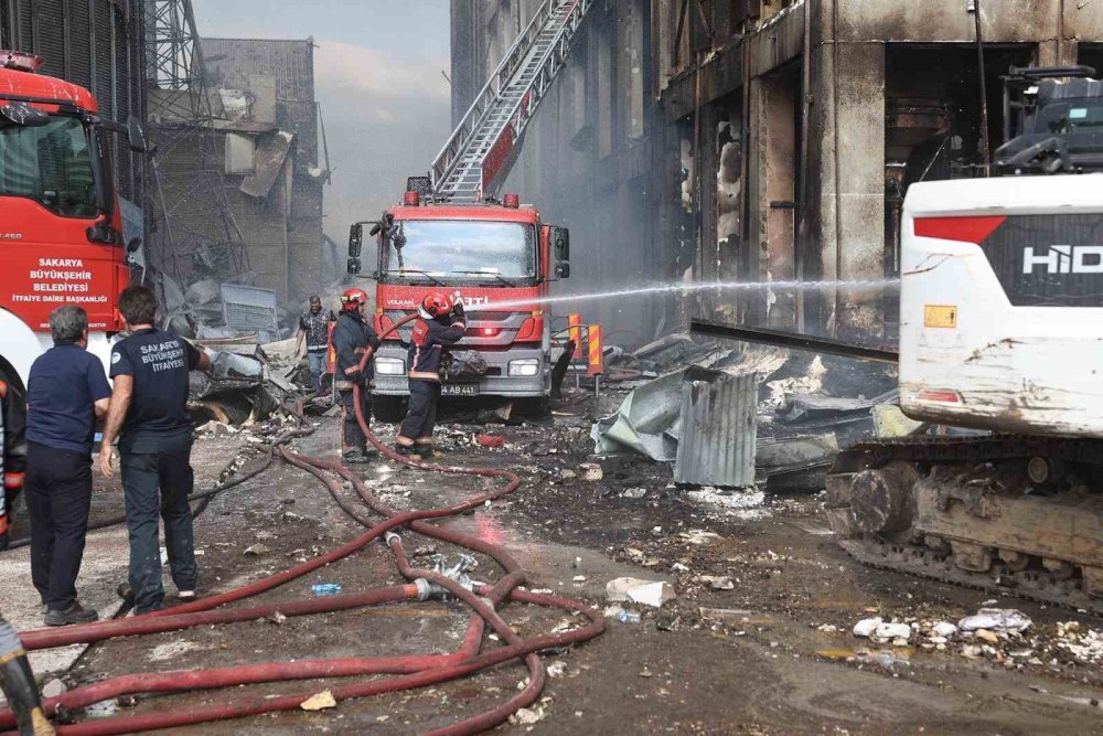 Cephanelik Gibi Patlayan Fabrikada Hayatını Kaybetmişti, Son Yolculuğuna Uğurlandı