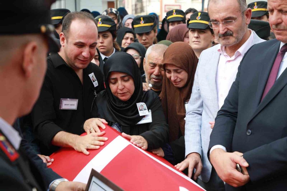 20 Gün Önce Sözlenmişti Son Yolculuğuna Uğurlandı