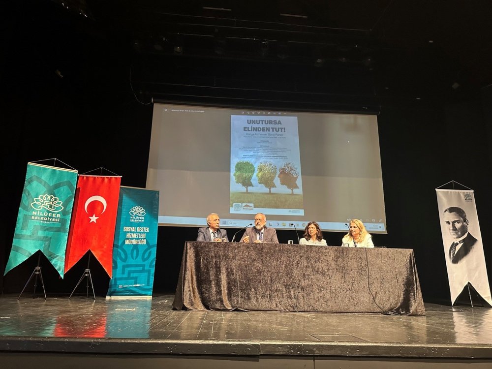 “Alzheimer Hastalığı Toplumsal Bir Sorun”